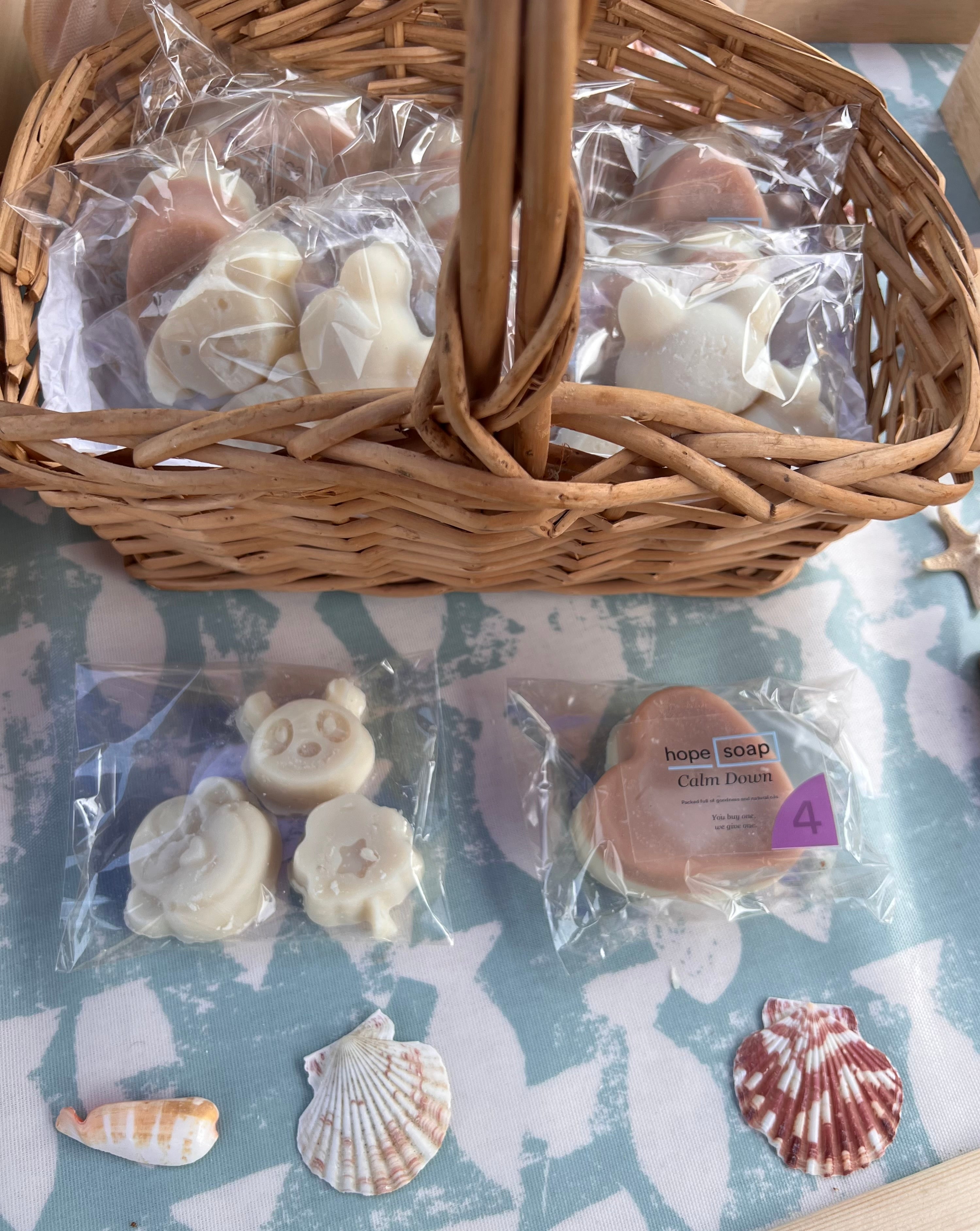 👶 6 children soaps 👶 - Buy One Give One Soap