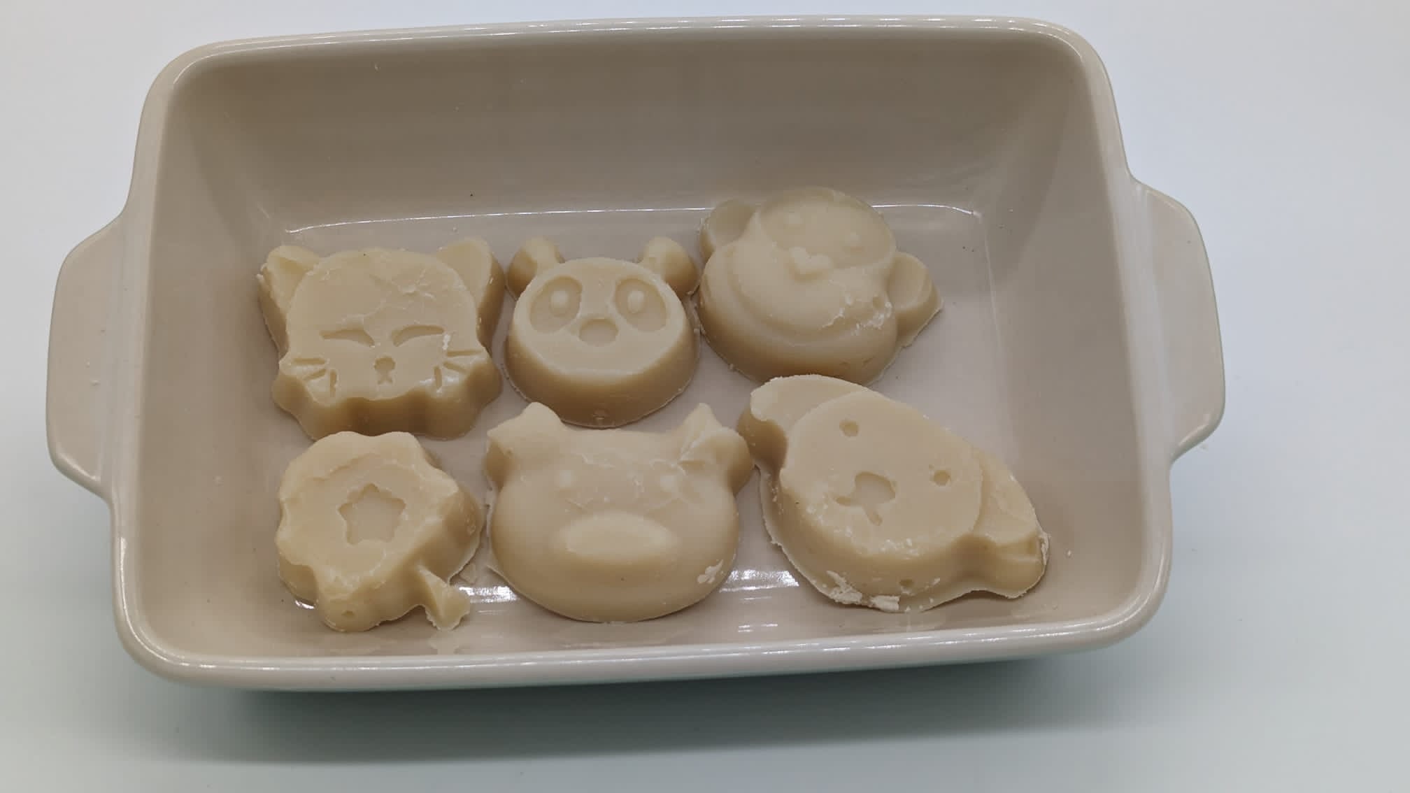 👶 6 children soaps 👶 - Buy One Give One Soap