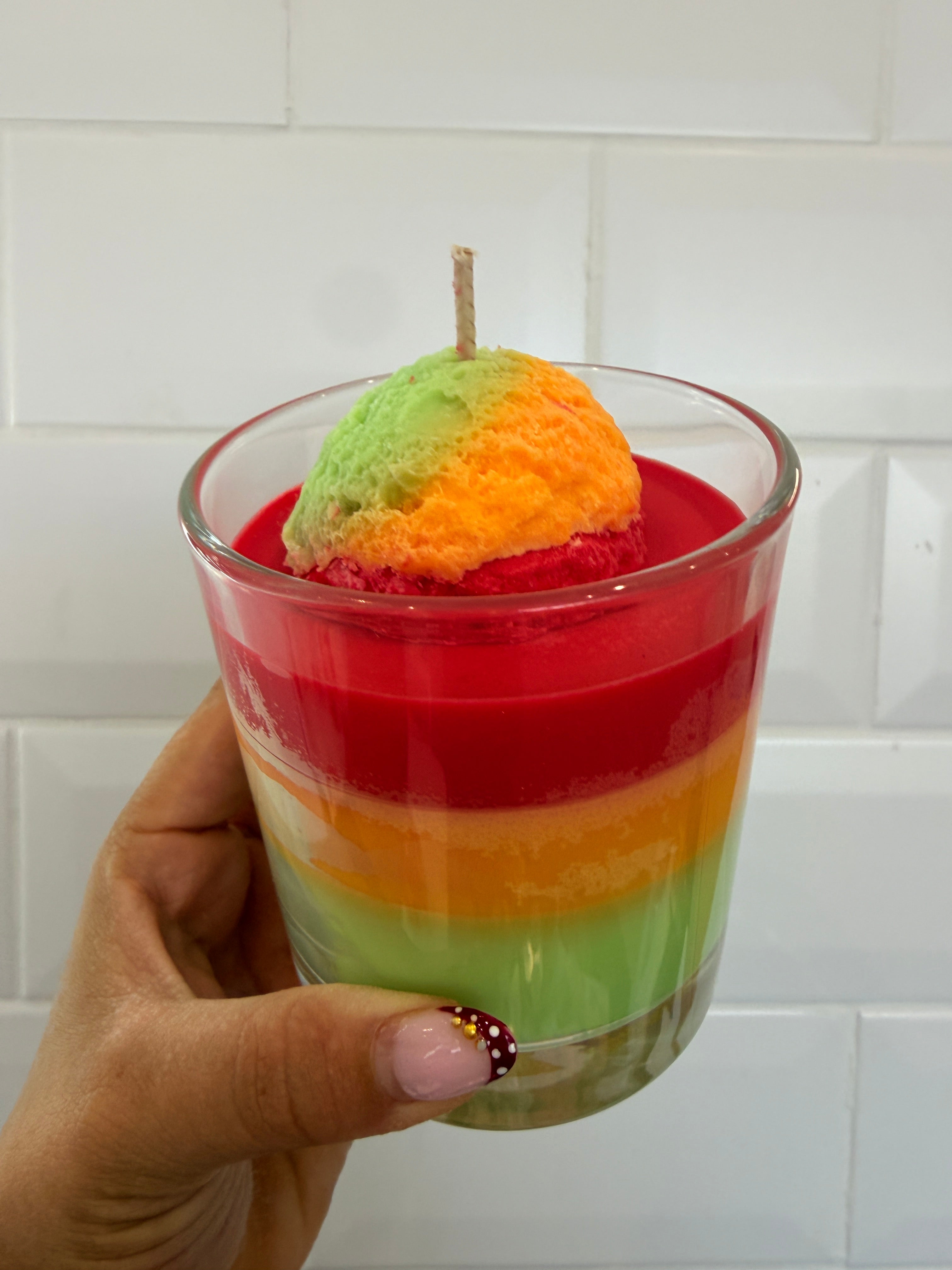 Fruity traffic light candle