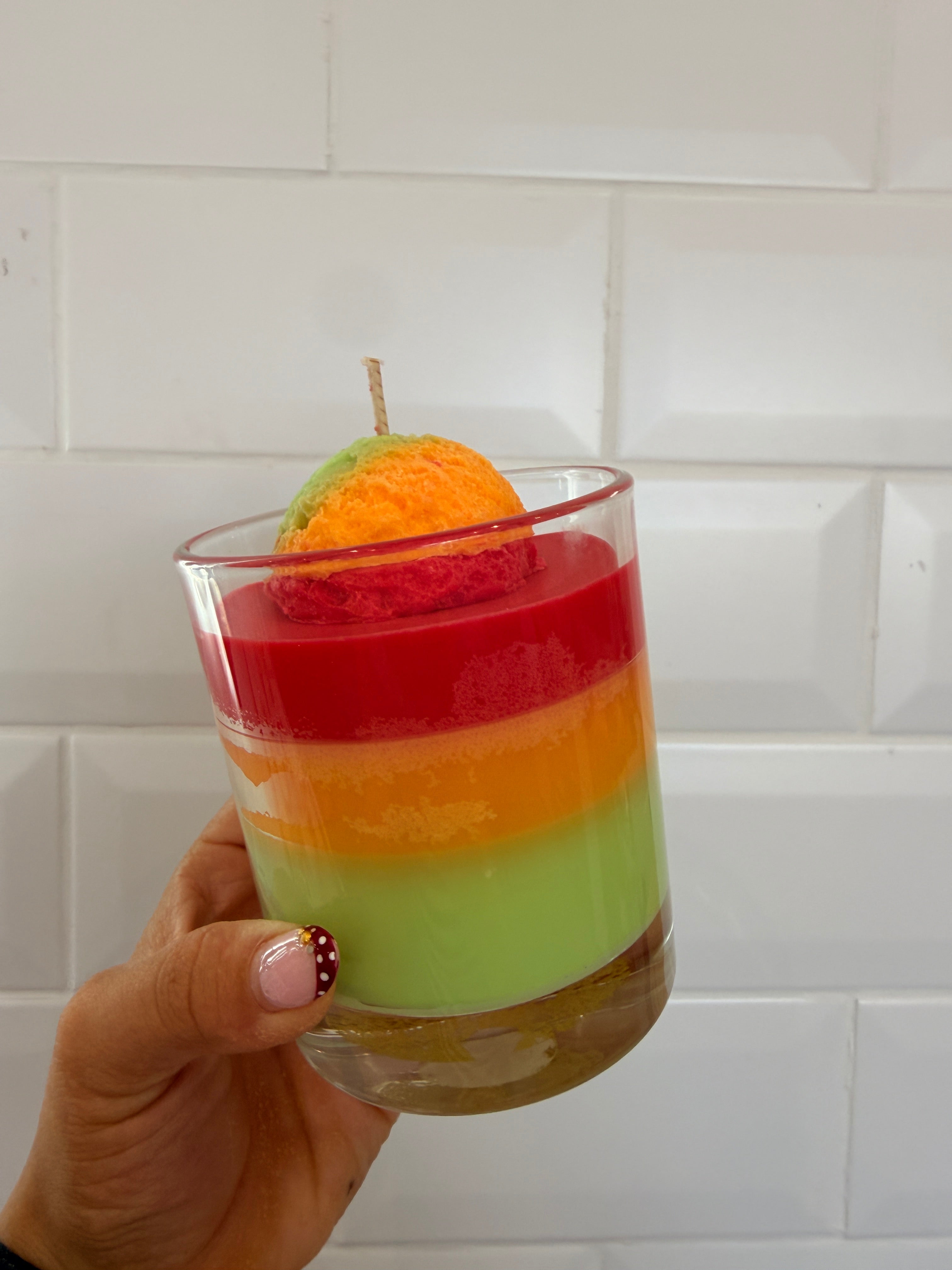 Fruity traffic light candle