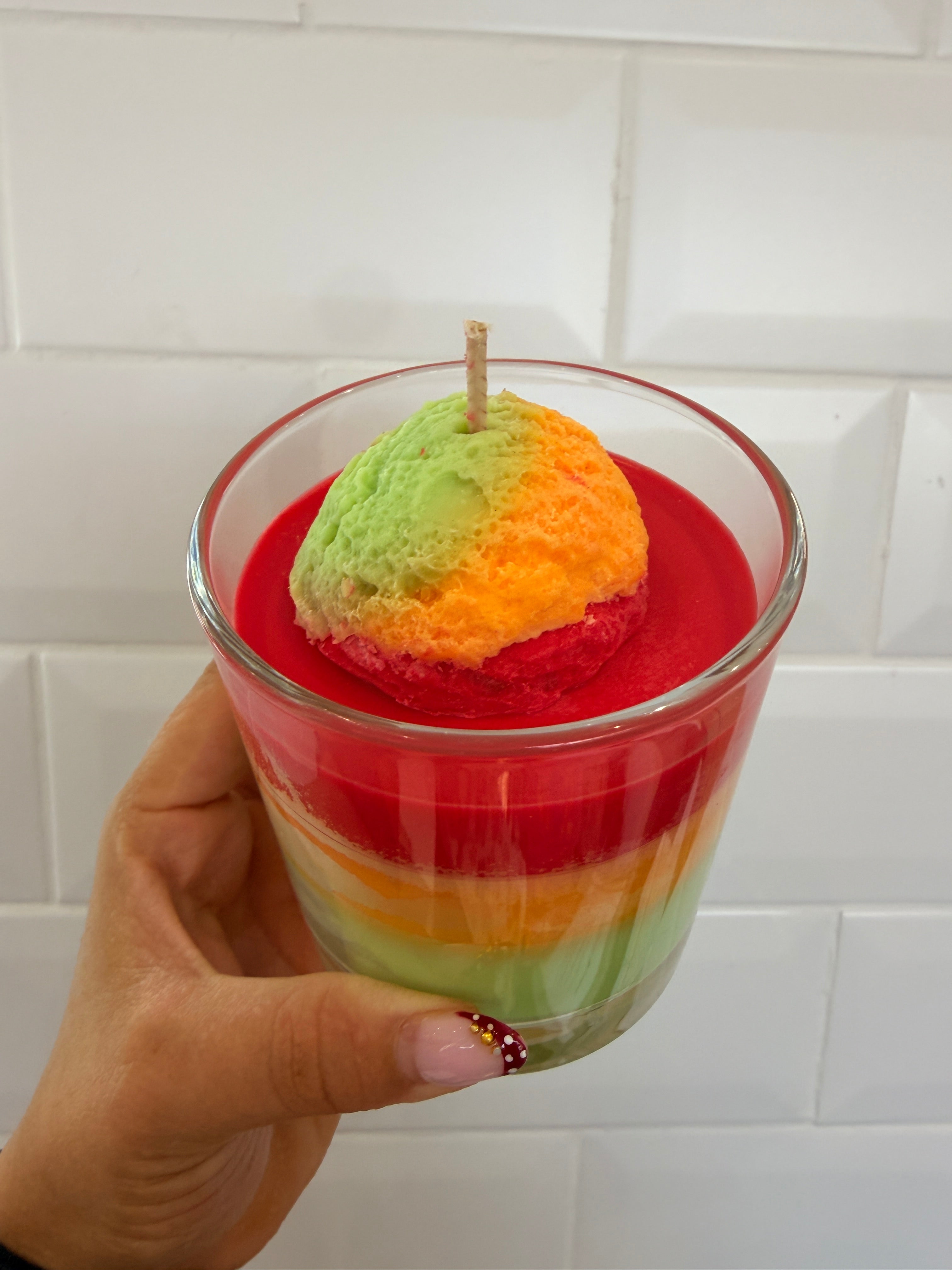 Fruity traffic light candle